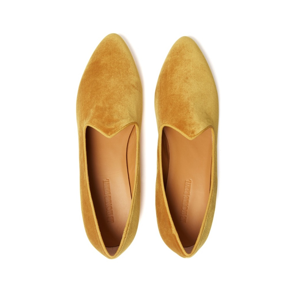 Le Monde Beryl Venetian Velvet Slippers in Gold sz 39